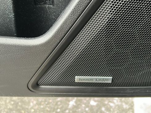 Certified 2022 Subaru Outback Limited image 20