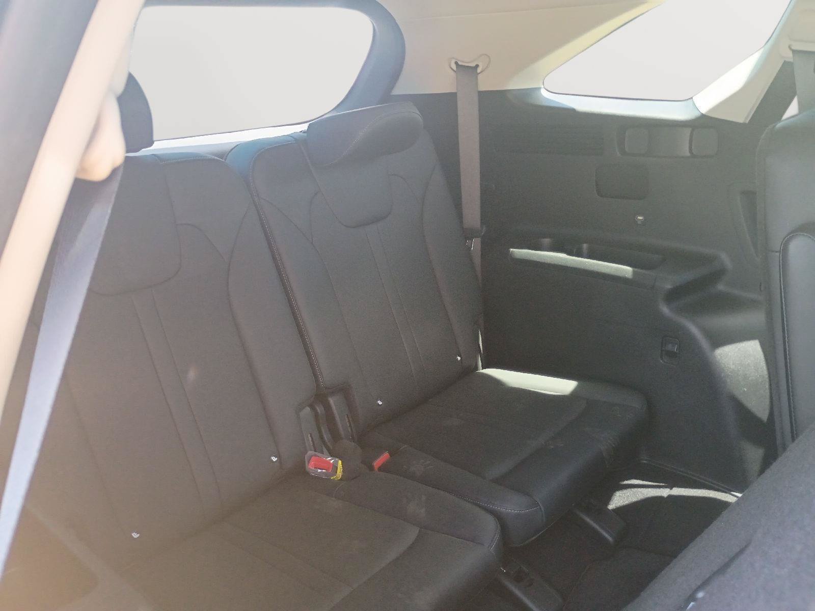 Used 2022 Kia Sorento EX AWD/4WD image 10