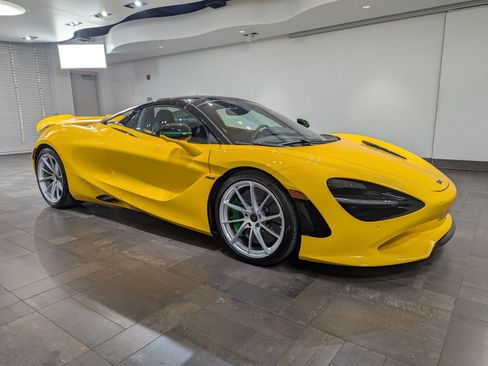 New 2026 McLaren 750S Spider image 23