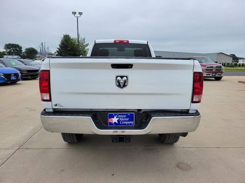 Used 2017 RAM 3500 Tradesman w/ Chrome Appearance Group AWD/4WD image 4