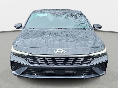 New 2026 Hyundai Elantra SEL Sport Premium FWD image 2