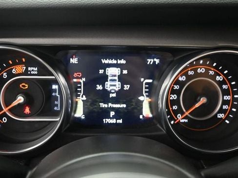 Used 2023 Jeep Wrangler Sport AWD/4WD image 18