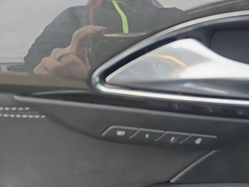 Certified 2025 Buick Envision Preferred image 13