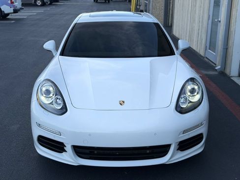 Used 2014 Porsche Panamera S RWD image 12