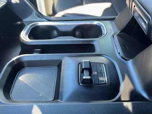 Used 2024 GMC Sierra 3500 Denali w/ Denali Reserve Package image 13