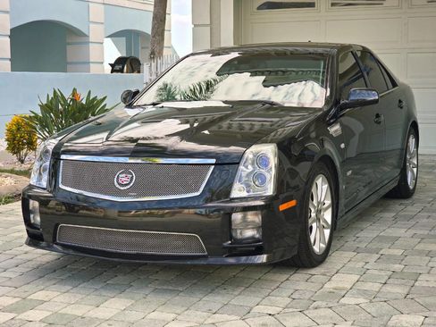 Used 2009 Cadillac STS V image 29