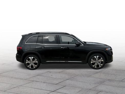 Used 2024 Mercedes-Benz EQB 300 4MATIC image 8