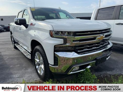 Used 2020 Chevrolet Silverado 1500 LTZ w/ LTZ Premium Package image 1
