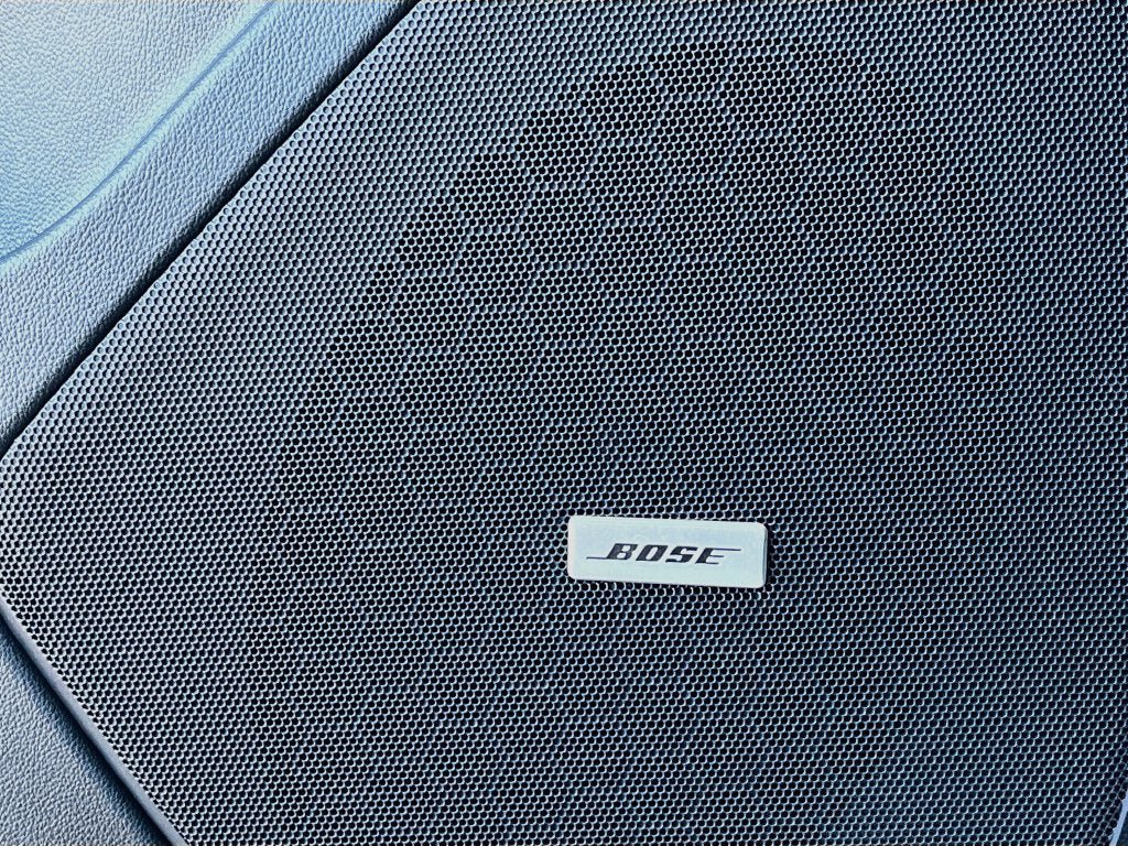 New 2026 Cadillac XT5 Luxury w/ LPO, Floor Liner Package AWD/4WD image 12