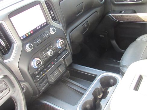 Used 2022 GMC Sierra 2500 Denali image 42