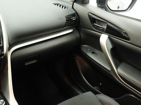Used 2024 Mitsubishi Eclipse Cross SE AWD/4WD image 26
