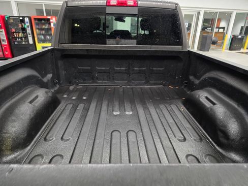 Used 2019 RAM 1500 Warlock AWD/4WD image 6