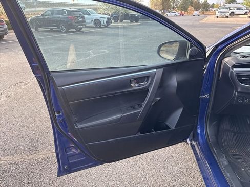 Used 2014 Toyota Corolla S image 9