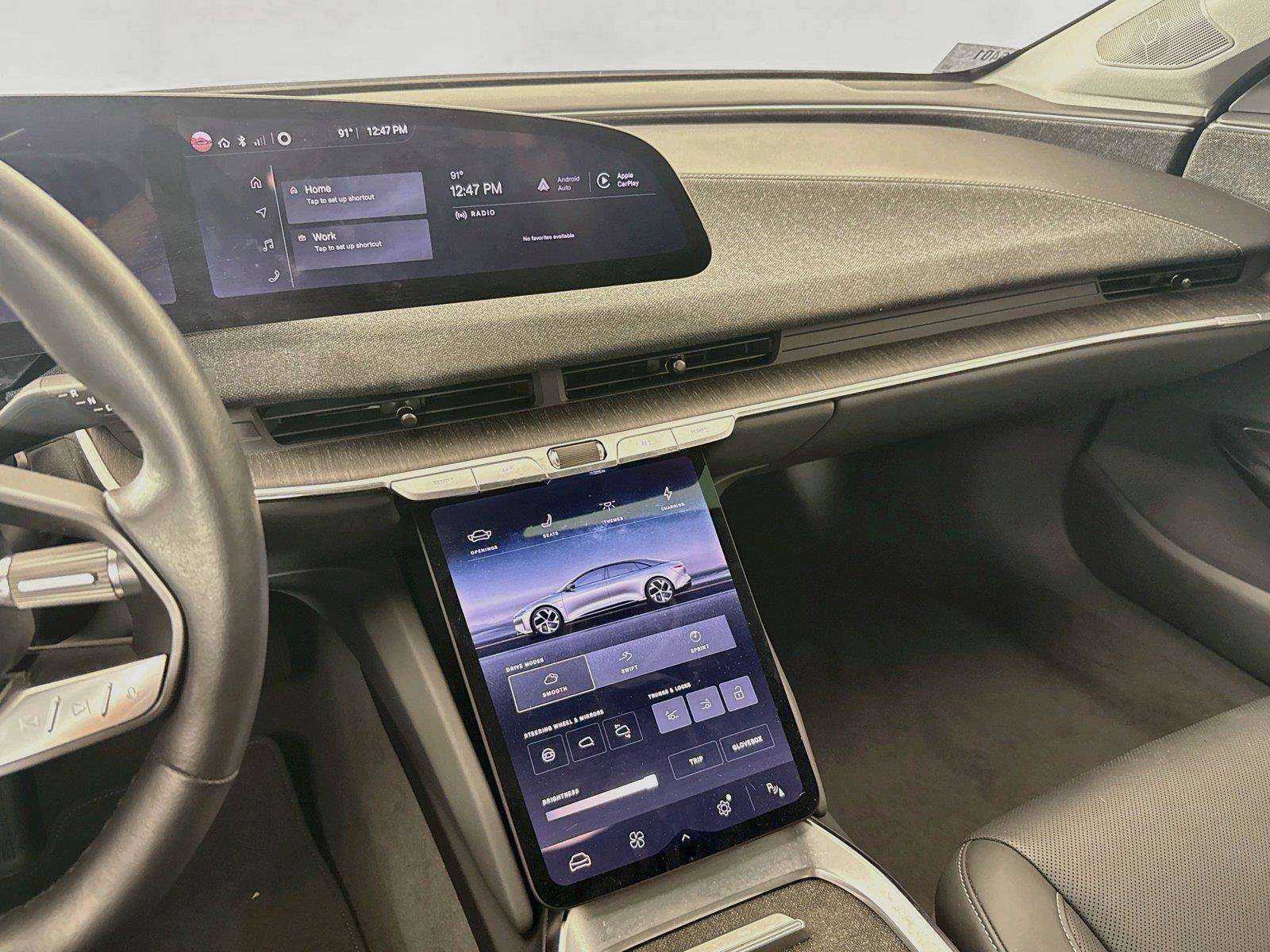 Used 2025 Lucid Air Pure RWD image 16