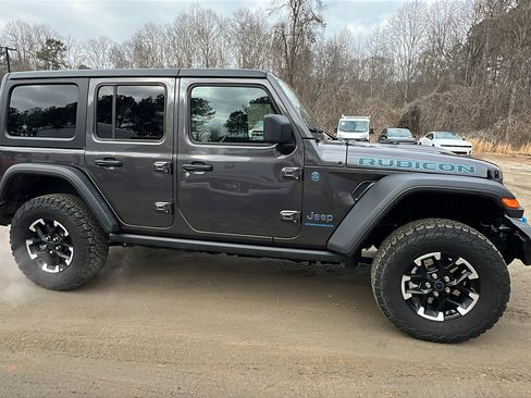 Used 2025 Jeep Wrangler Unlimited Rubicon 4xe w/ Safety Group image 7