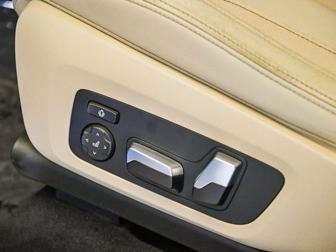 Used 2019 BMW X3 sDrive30i w/ Convenience Package image 20