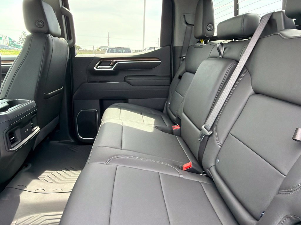New 2026 Chevrolet Silverado 1500 RST AWD/4WD image 14