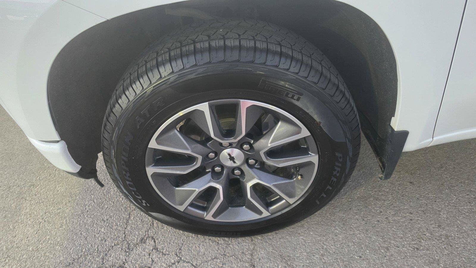Used 2021 Chevrolet Silverado 1500 RST w/ Texas Edition Plus AWD/4WD image 34