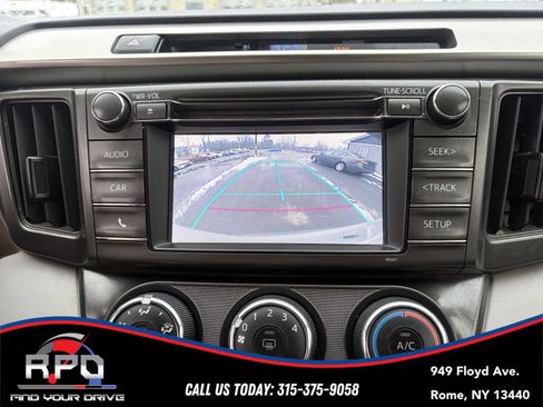 Used 2014 Toyota RAV4 LE image 16
