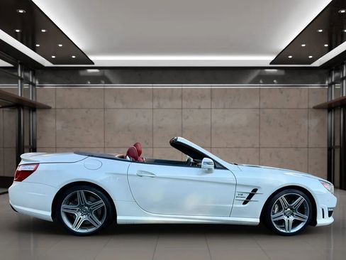 Used 2013 Mercedes-Benz SL 63 AMG image 25