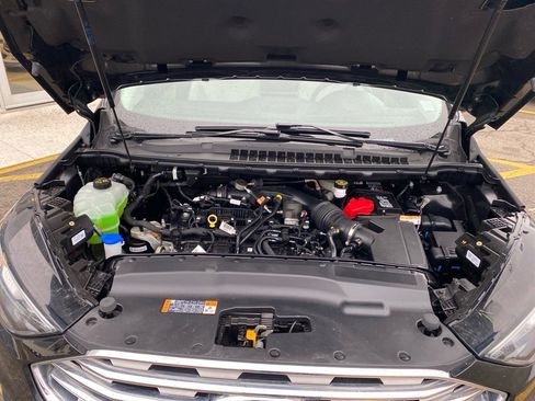 Used 2024 Ford Edge Titanium image 27