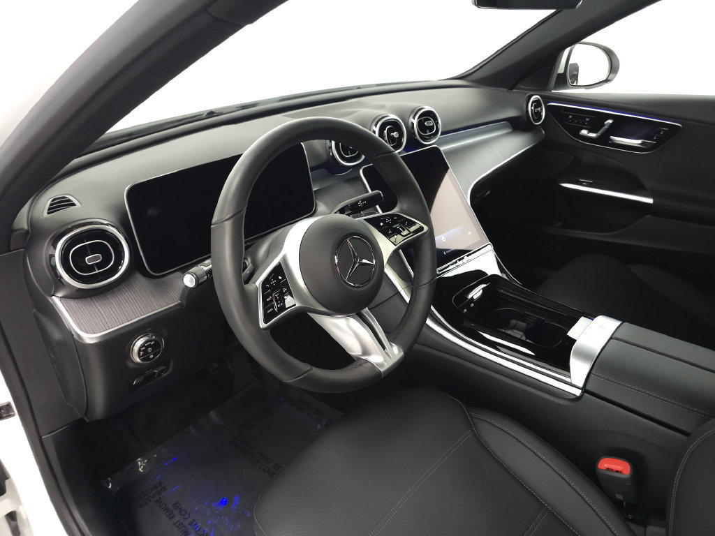 Used 2026 Mercedes-Benz C 300 4MATIC Sedan image 8