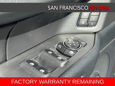 Used 2024 Ford Expedition Limited image 37