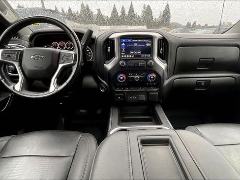 Used 2022 Chevrolet Silverado 2500 LTZ w/ LTZ Plus Package image 15