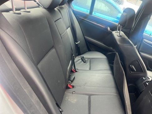 Used 2012 Mercedes-Benz C 250 Sedan image 5