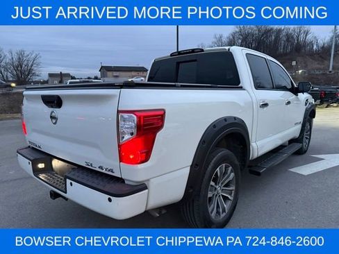 Used 2017 Nissan Titan SL image 7