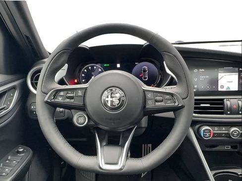 New 2026 Alfa Romeo Giulia w/ Driving Assist Package RWD image 35