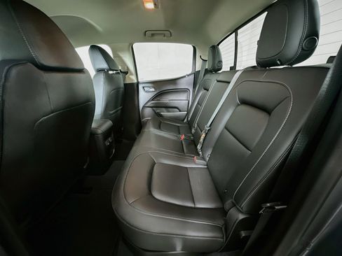 Used 2022 Chevrolet Colorado LT w/ Luxury Package AWD/4WD image 26