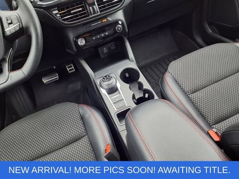 Certified 2024 Ford Escape ST-Line w/ Tech Pack #1 AWD/4WD image 16