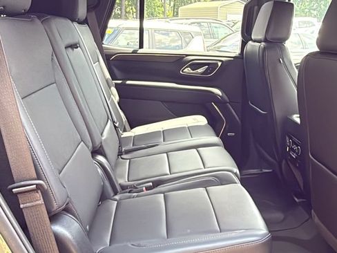 Used 2024 Chevrolet Tahoe Z71 AWD/4WD image 14