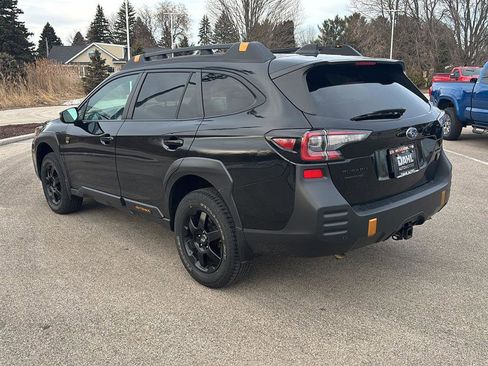 Used 2022 Subaru Outback Wilderness w/ Wilderness Package image 16