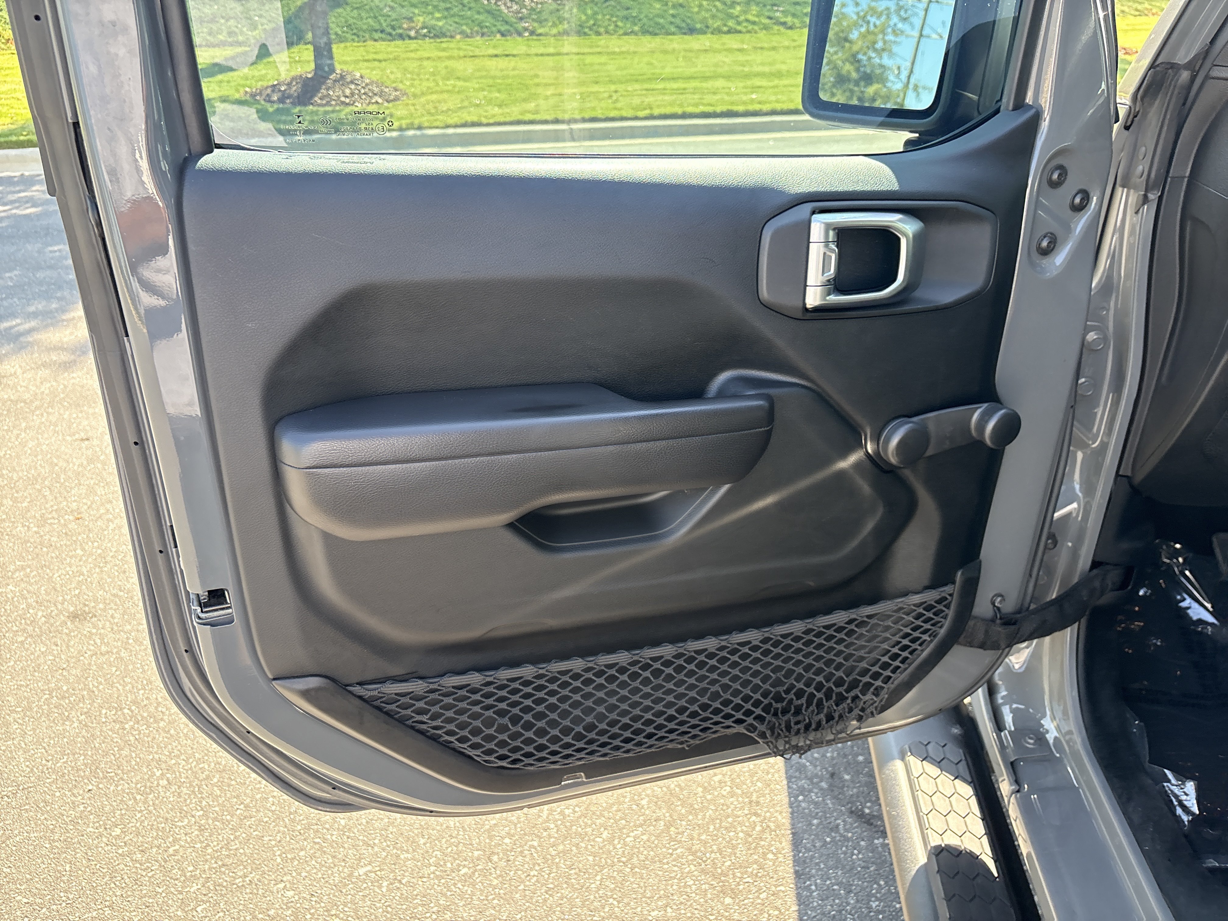 Used 2018 Jeep Wrangler Unlimited Sport AWD/4WD image 15