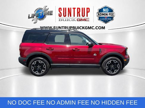 Used 2025 Ford Bronco Sport Outer Banks w/ Outer Banks Tech Package+ AWD/4WD image 7