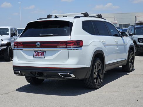 Used 2024 Volkswagen Atlas SE FWD image 5