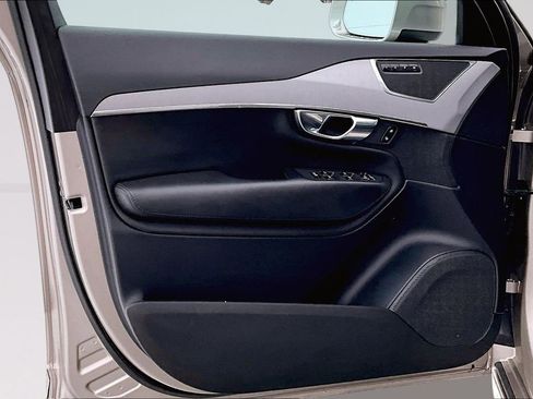 Certified 2023 Volvo XC90 B5 Core w/ Protection Package Premier image 20