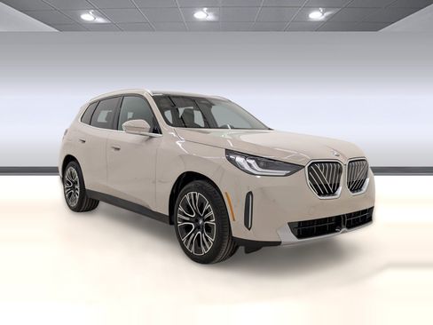 New 2026 BMW X3 xDrive30i w/ Premium Package AWD/4WD image 7
