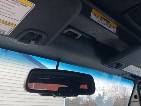 Used 2016 Jeep Wrangler Unlimited Rubicon w/ Dual Top Group image 34