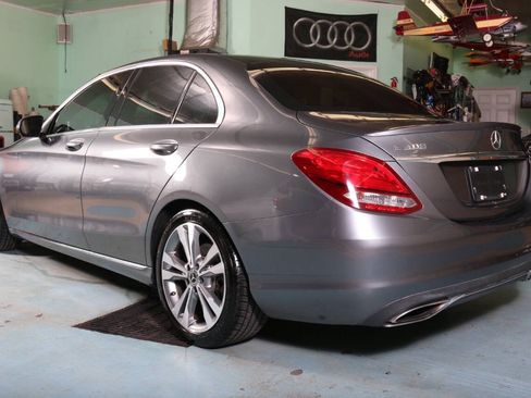 Used 2018 Mercedes-Benz C 300 Sedan image 15