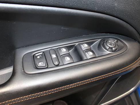 Used 2020 Jeep Compass Limited AWD/4WD image 23