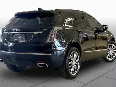 Used 2025 Cadillac XT5 Sportv w/ Technology Package AWD/4WD image 12