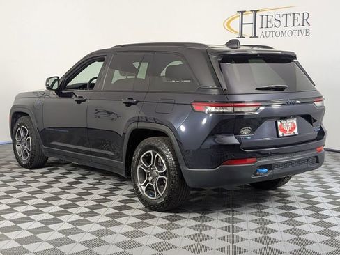 Used 2024 Jeep Grand Cherokee Trailhawk AWD/4WD image 5