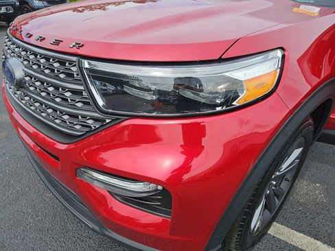 Used 2023 Ford Explorer XLT w/ Equipment Group 202A RWD image 35