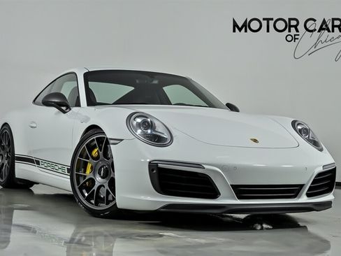 Used 2018 Porsche 911 Carrera T RWD image 1