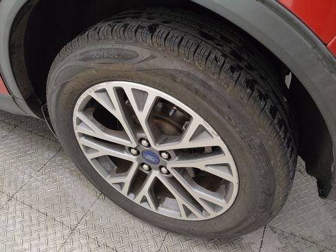Used 2020 Ford Escape SEL FWD image 31