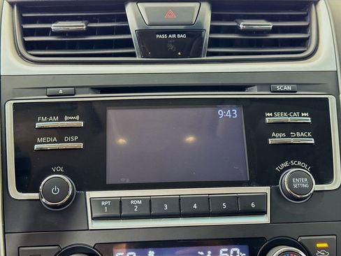 Used 2016 Nissan Altima 2.5 SL FWD image 18