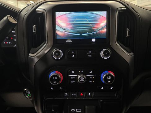Used 2021 GMC Sierra 2500 SLE w/ SLE Value Package; AWD/4WD image 19